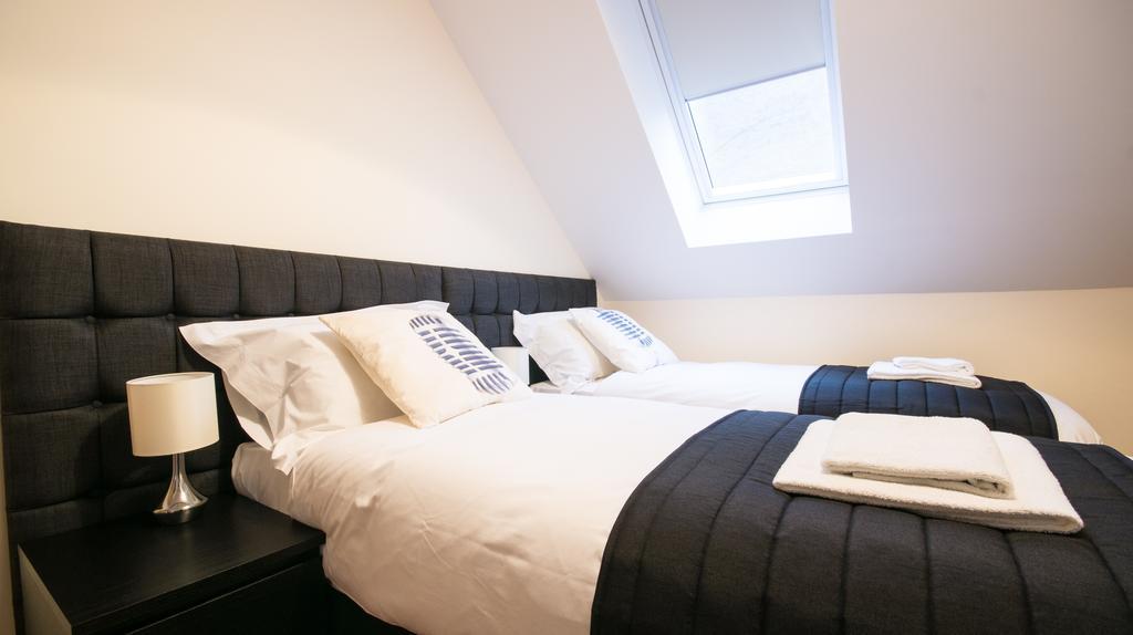 Arnos Apartments Finchley Bilik gambar