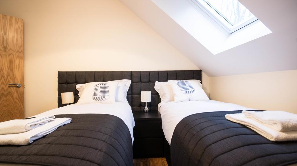 Arnos Apartments Finchley Bilik gambar